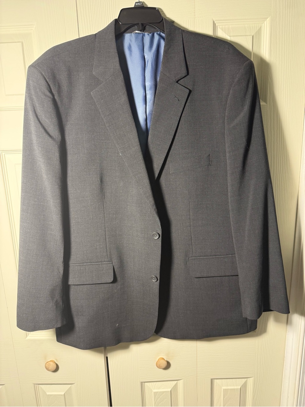 Men's Charcoal Two-Button Suit Jacket - Classic Tailored Blazer